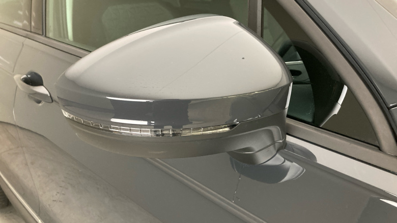 Volkswagen Tiguan 1.5 TSI 150 Life 5dr DSG Petrol Estate